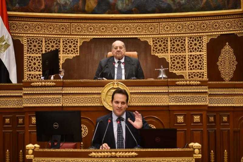 النائب رامي جلال يستوضح سياسة الحكومة حول آليات تحديد المناهج التعليمية