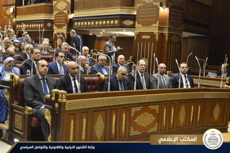 المستشار محمود فوزي يشارك بجلسة مجلس الشيوخ لمناقشة 3 طلبات موجهة إلى وزير التربية والتعليم