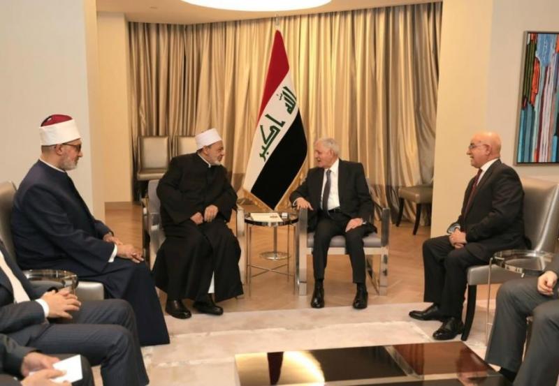 شيخ الأزهر والرئيس العراقي يؤكدان ضرورة وحدة الصف الإسلامي والعربي لوقف العدوان على غزة ولبنان