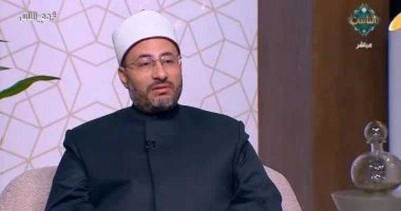 محمود الهواري: الدنيا دار ابتلاء وليست دار جزاء.. فيديو