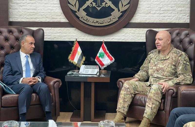 وزير الخارجية يؤكد لقائد الجيش اللبناني دعم مصر الكامل لكل مؤسسات الدولة اللبنانية