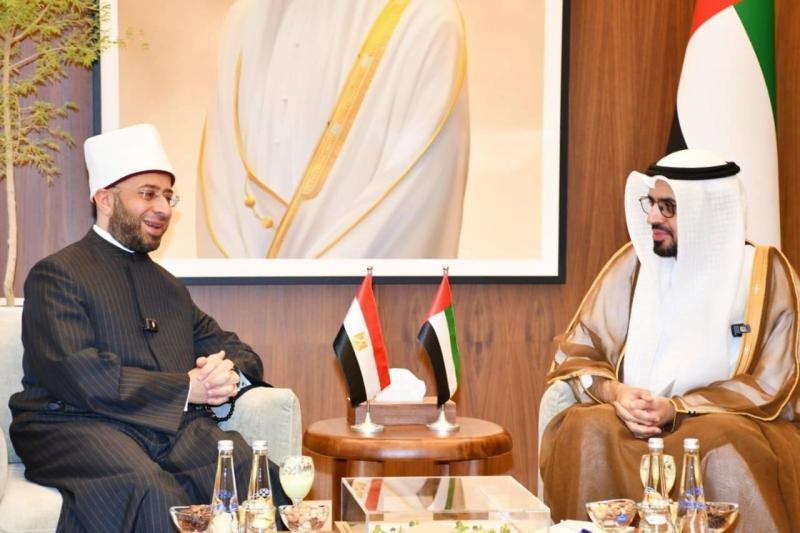 رئيس هيئة الشئون الإسلامية بالإمارات يشيد بالمحاور الاستراتيجية الأربعة لوزارة الأوقاف المصرية