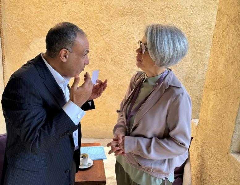 وزير الخارجية يؤكد حرص مصر على تحقيق الاستقرار فى جمهورية الصومال
