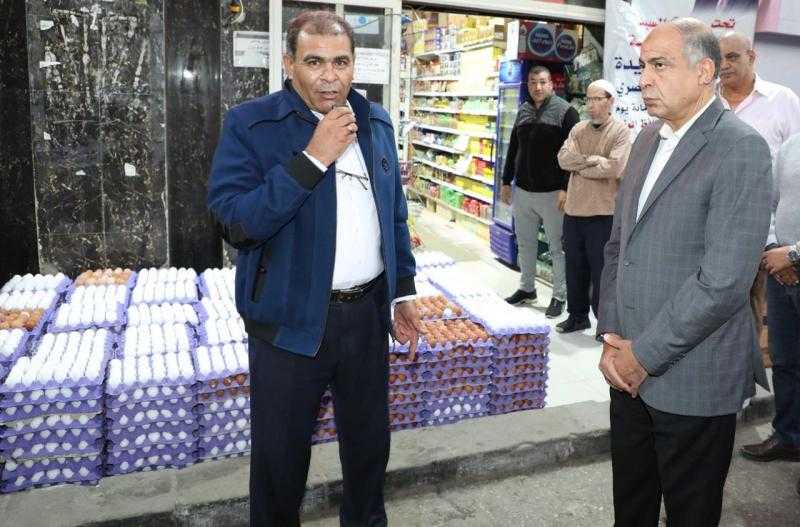 محافظ المنيا يعلن توفير بيض بسعر 150 جنيها ويتفقد مستشفى ديرمواس