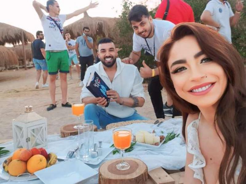 خط أحمر