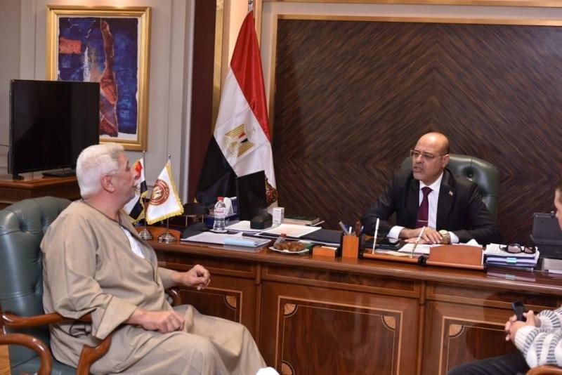 وزير العمل لـ نائب برلماني: حريصون على التواصل مع ”نواب الشعب” للتنسيق والتعاون من أجل خدمة المواطن