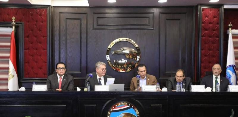 المهندس كريم بدوى لأعضاء حزب مستقبل وطن: أولوية قطاع البترول الاستمرار فى توفير احتياجات المواطنين اليومية