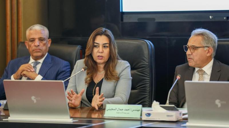 وزيرة التنمية المحلية تعرض خطة عمل الوزارة في اجتماع لجنة الإدارة المحلية بمجلس النواب