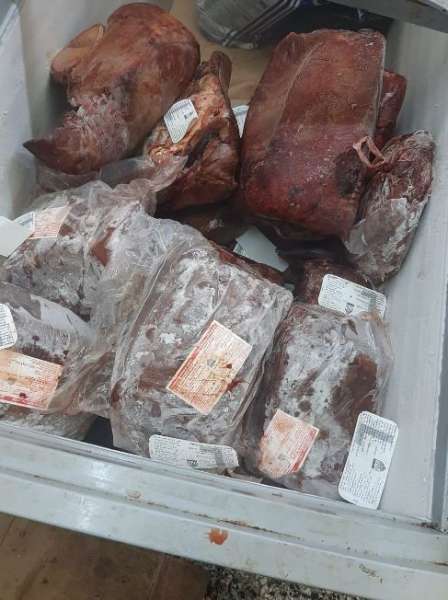 خط أحمر