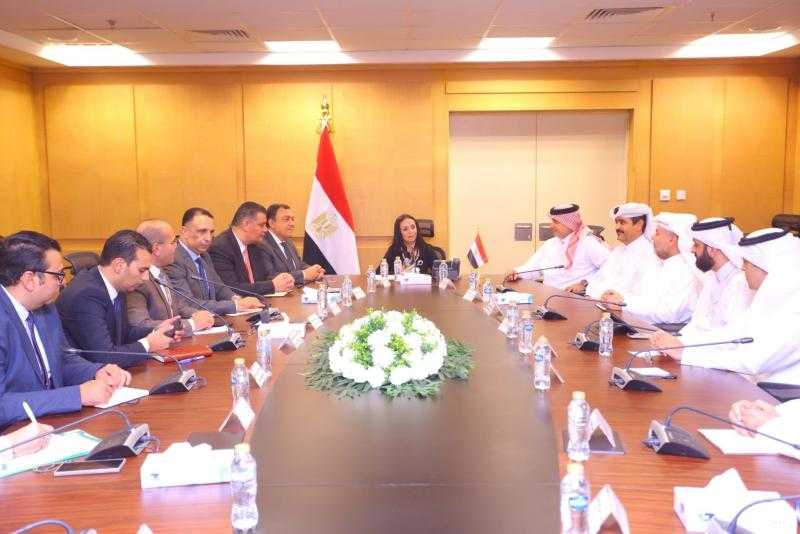 وزيرة التضامن تستقبل سفير قطر بالقاهرة ووفد هيئة تنظيم الأعمال الخيرية