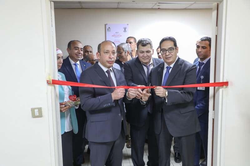 رئيس جامعة القاهرة: دعم المستشفى الفرنساوي بـ30 مليون جنيه لصرف مستحقات الأطباء والعاملين