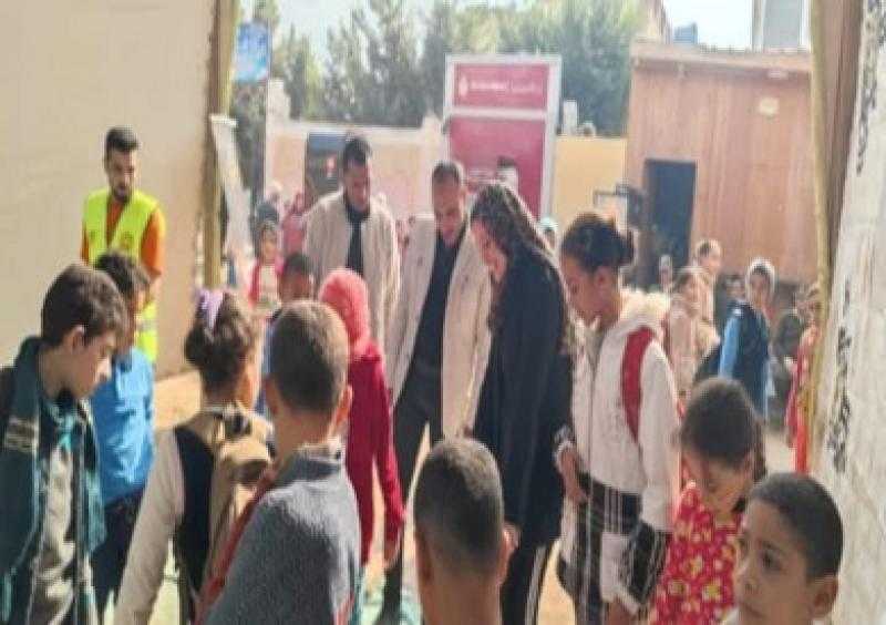 محافظ كفرالشيخ يتابع فعاليات مبادرة بداية في قرية سنهور المدينة بدسوق