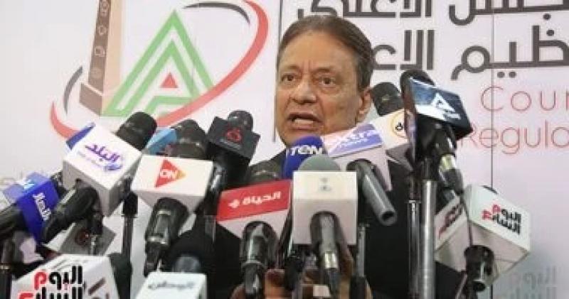 ”الأعلى للإعلام” يبدأ رصد الصفحات المزورة للمسؤولين والشخصيات العامة
