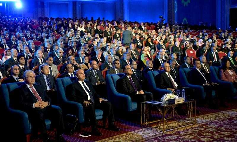 مدبولي يشهد افتتاح الملتقى والمعرض الدولي للصناعة.. ويؤكد: منصة لمناقشة التحديات أمام القطاع الصناعي