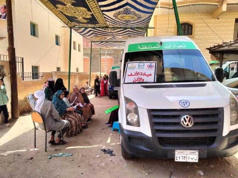 أستاذ صحة عامة: المبادرات والقوافل الطبية عالجت ملايين المصريين.. فيديو