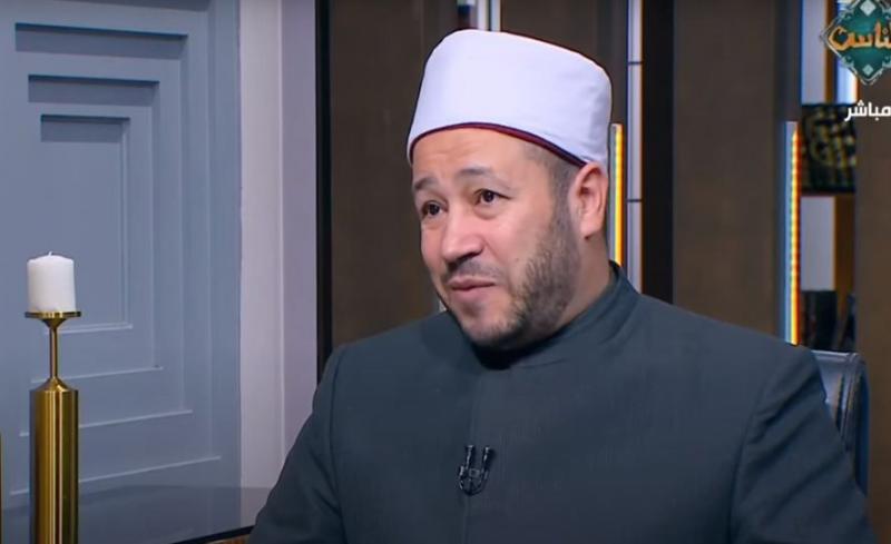 أمين الفتوى بدار الإفتاء: لا يشترط زي معين للنساء في الحج والعمرة.. فيديو