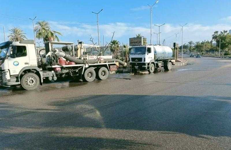 محافظة دمياط تبدأ في شفط الأمطار ورفع حالة الطوارئ في جميع القطاعات