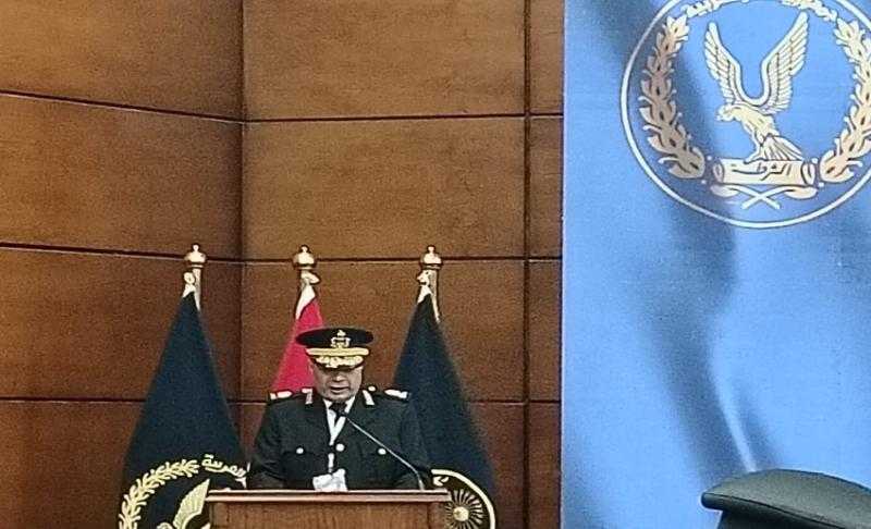 نائب مدير إدارة مكافحة الهجرة غير الشرعية بالداخلية: التجربة المصرية حققت نجاحًا بشهادة دولية