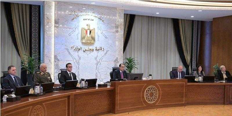 مدبولي يؤكد حرص الدولة المصرية على بذل مختلف الجهود لتحفيز قطاع الصناعة بهدف توطين الصناعات المختلفة