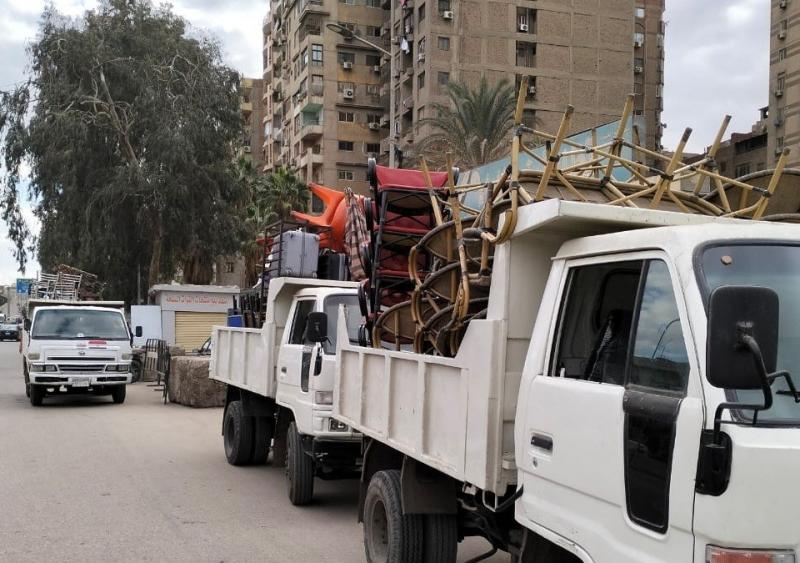 أجهزة البحيرة تزيل 465 إشغال طريق في دمنهور والدلنجات
