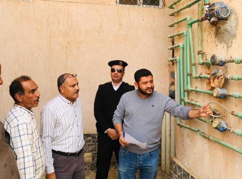 وزير الإسكان: مواصلة تنفيذ حملات ضبط وصلات المياه الخلسة وتحصيل المديونيات بالمدن الجديدة