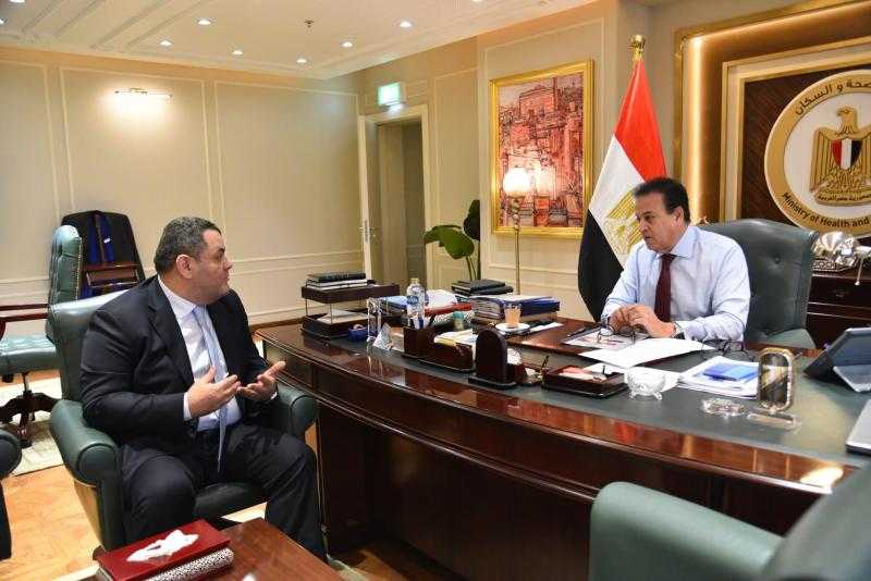 نائب رئيس مجلس الوزراء يستقبل سفير مصر بالفلبين لبحث فرص التعاون في القطاع الصحي