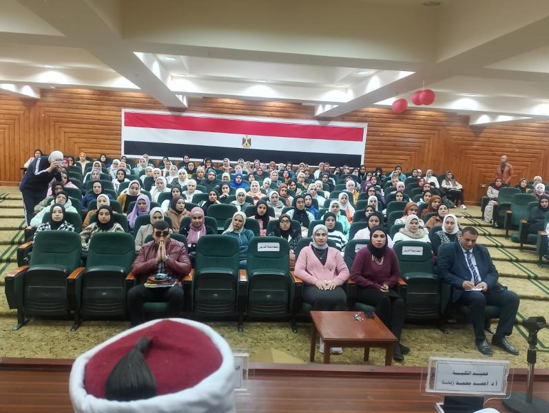 جامعة كفر الشيخ تنظم ندوة دينية بعنوان «دور الشباب في نهضة المجتمع» بكلية التربية الرياضية