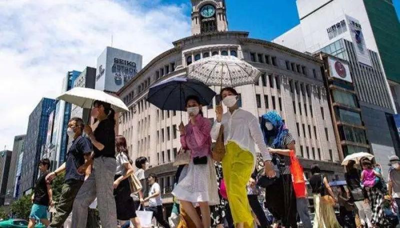 اليابان تشهد خريفا أكثر سخونة منذ بدء تسجيل درجات الحرارة قبل 126 عاما
