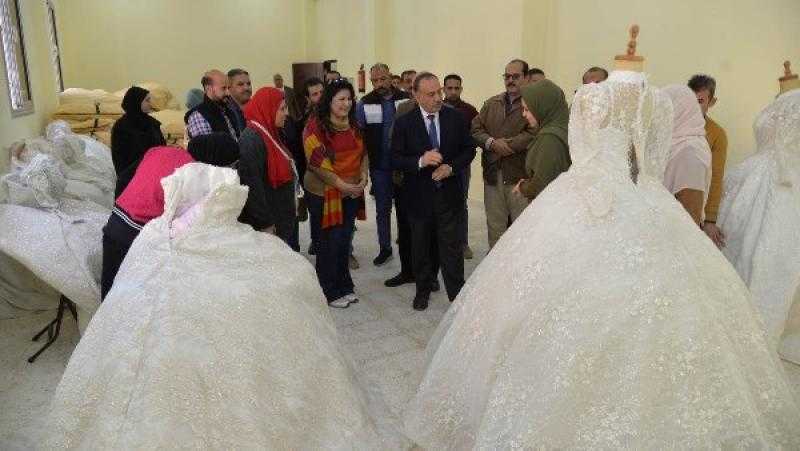 لتأجير الفساتين مجاناً .. محافظ أسيوط يطلق مبادرة ”فرحة”