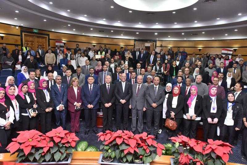 جبران: القيادة السياسية حريصة على دمج ذوي الهمم في سوق العمل ودعم الفئات الأكثر احتياجًا