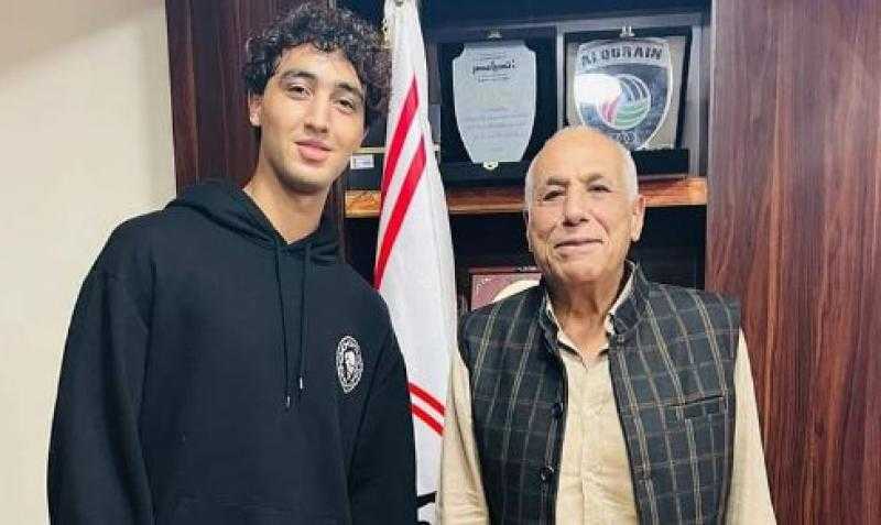 أحمد رفاعي يعلن تجديد تعاقده مع الزمالك