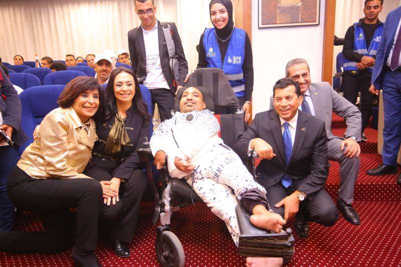 خط أحمر