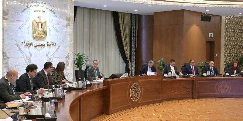 مدبولي يُؤكد ضرورة وضع تصور للاستفادة من المباني ذات الطابع المميز والقيمة الحضارية بالقاهرة التاريخية