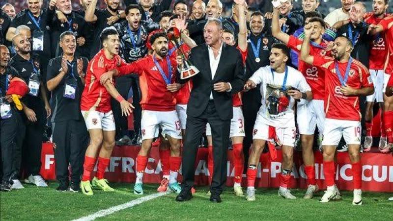 نجم الأهلي السابق: الأحمر سيحصل على 9 ملايين دولار من فيفا