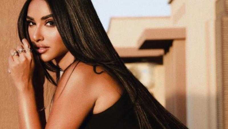 بالأسود.. آية سماحة تستعرض جمالها عبر إنستجرام