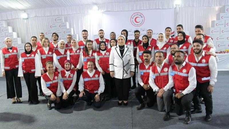 السيدة انتصار السيسي: تحية تقدير واعتزاز في اليوم العالمي للتطوع لكل من يساهم في خدمة مجتمعه