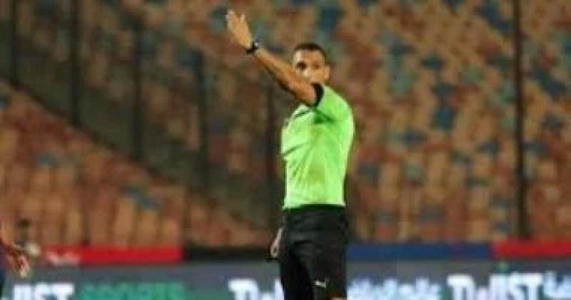 إيقاف 4 حكام من مباراة الزمالك وغزل المحلة لأجل غير مسمى