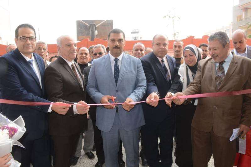 خط أحمر