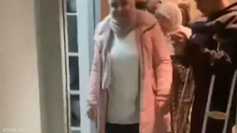 ”البيت بيتكم”.. فيديو لسوريين داخل القصر الجمهورى فى دمشق