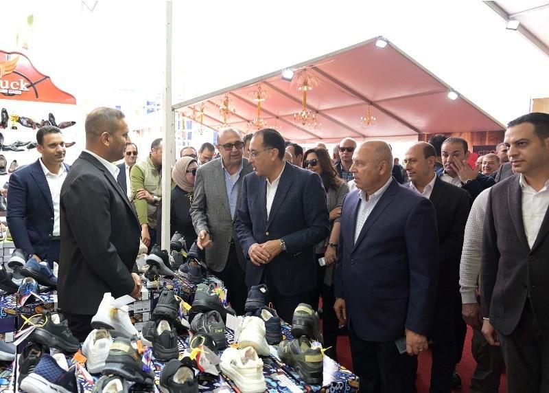 من بورسعيد.. رئيس الوزراء يؤكد دعم الدولة للصناعة وإتاحة تيسيرات جديدة لجذب الاستثمارات