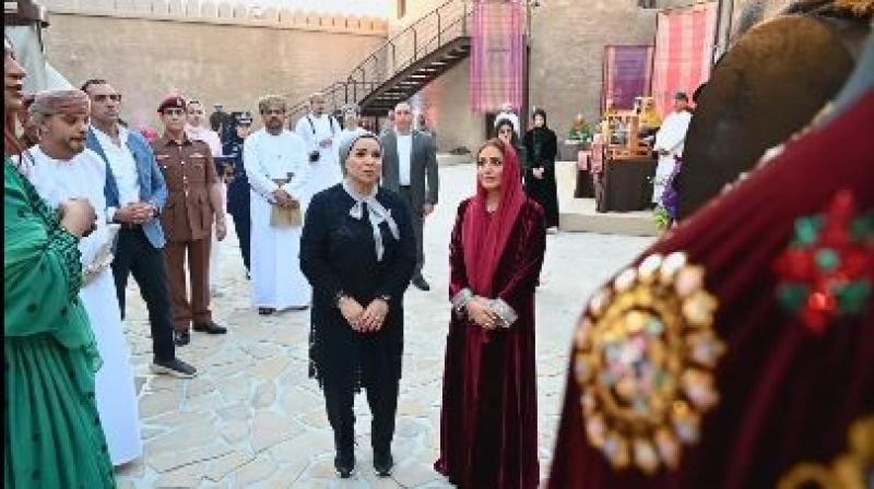 السيدة انتصار السيسي: ”سعدتُ بزيارة قلعة ميراني في عُمان”.. فيديو
