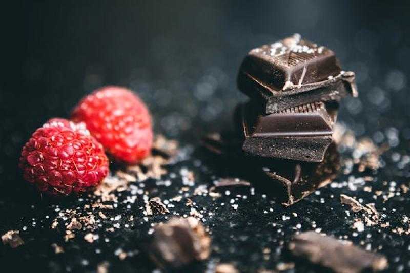 ٧ أطعمة تعزز هرمون السعادة