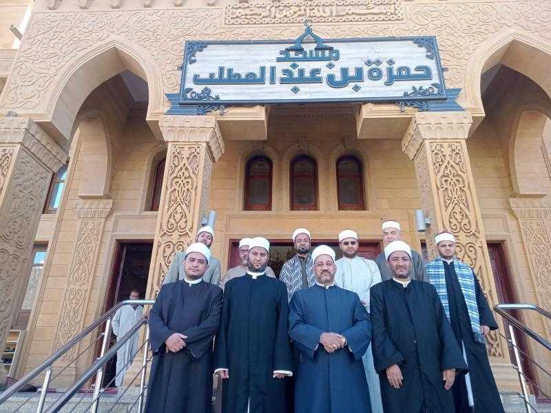 أوقاف البحر الأحمر تطلق قافلة دعوية كبرى بمدينة غارب.. صور