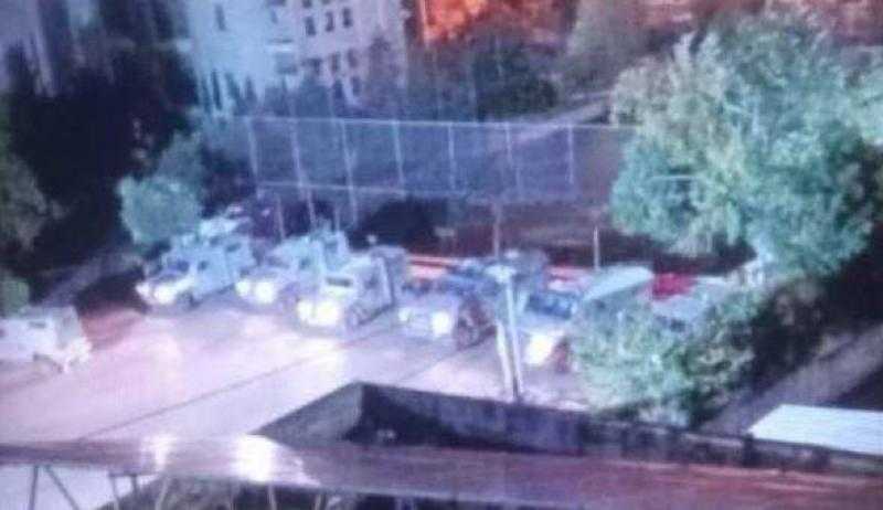 الاحتلال الإسرائيلي يقتحم جامعتي الخليل وبوليتكنيك فلسطين