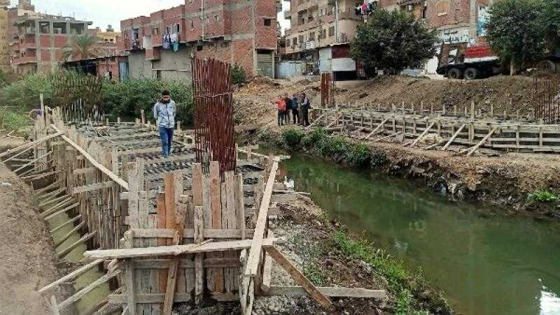 محافظ كفر الشيخ يتابع إنشاء كوبري صلاح الدين بقلين بتكلفة 8 ملايين جنيه