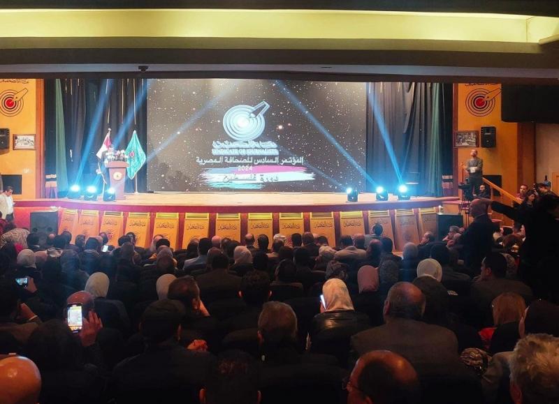 نقيب الصحفيين الفلسطينيين يشيد بمواقف مصر الداعمة للقضية الفلسطينية