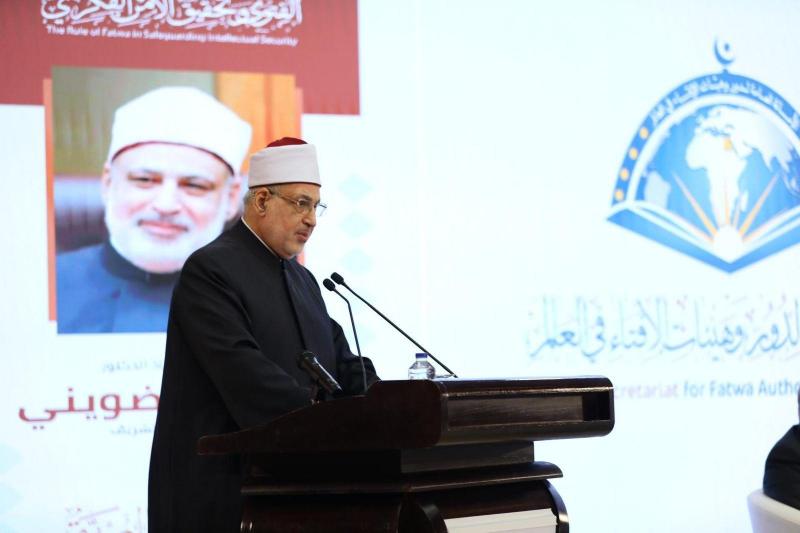 وكيل الأزهر: العالم يمر بأزمات يندى لها جبين البشرية |صور