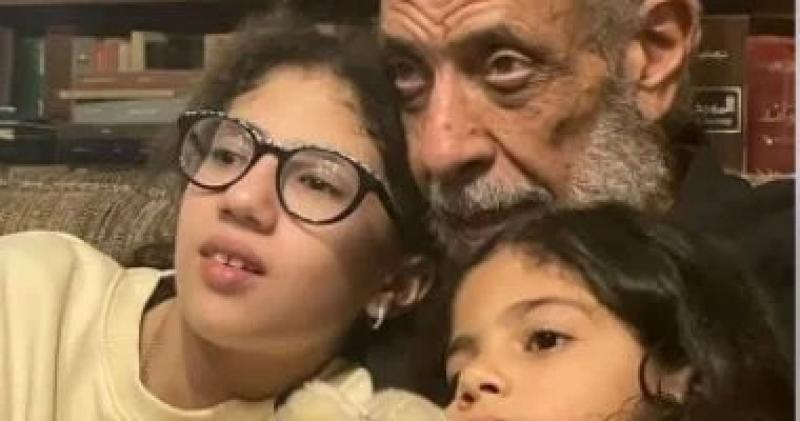 مخرجة الطريق إلى إيلات تكشف كواليس مشاهد الراحل نبيل الحلفاوى