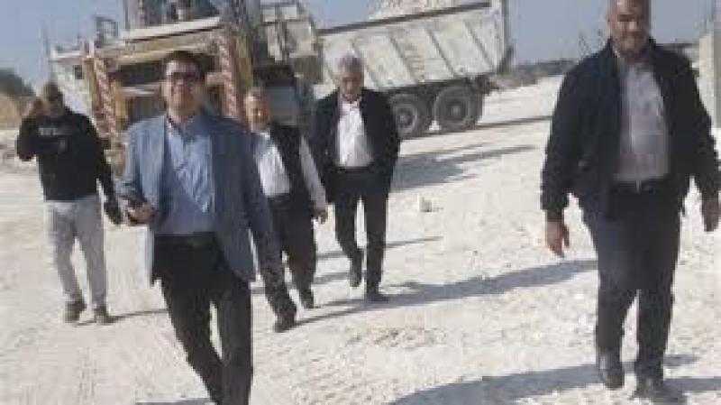 رئيس جهاز المنيا الجديدة يتفقد أعمال رفع الكفاءة والتطوير بعددٍ من المناطق بالمدينة