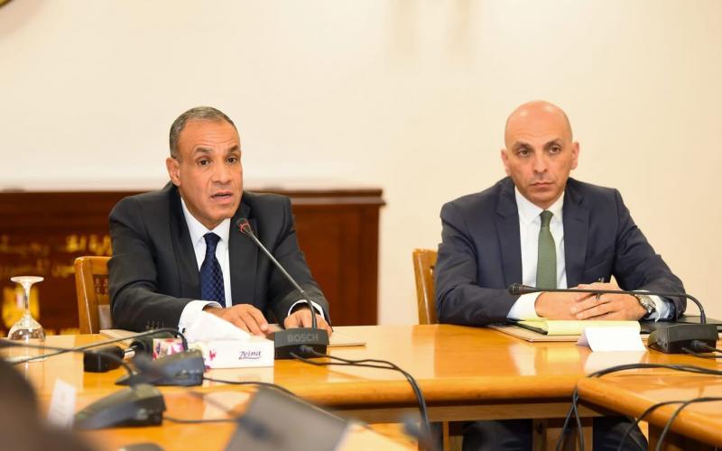 وزير الخارجية والهجرة يعقد لقاءً موسعًا مع ممثلي وسائل الإعلام الأجنبية المعتمدة بمصر